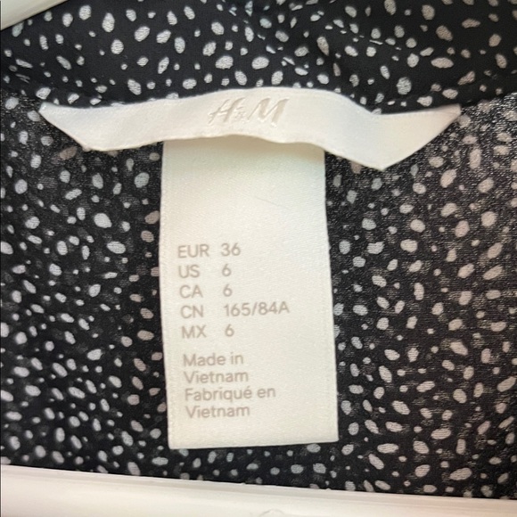 H&M Black and White Patterned Mini Dress - Picture 2 of 6